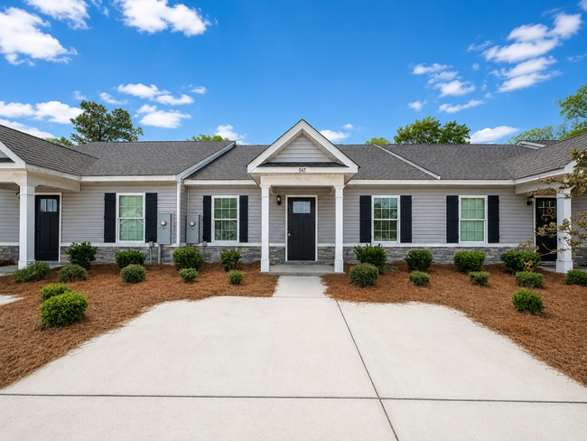 Building Photo - 547 Deerchase Ct