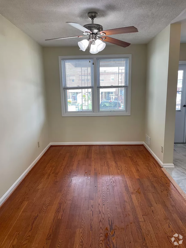 Building Photo - 440 Trappe Rd Rental