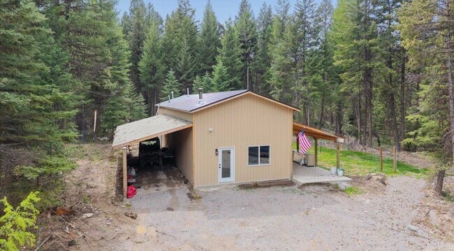 Photo - 352 Whitetail Meadow Rd