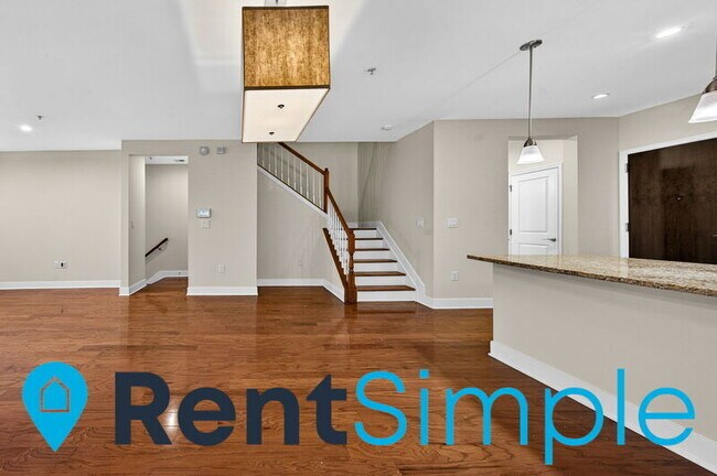 Photo - 1418 N Rhodes St Unit B-110