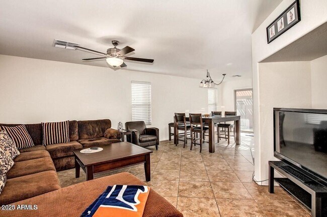 Photo - 2253 S Ponderosa Dr