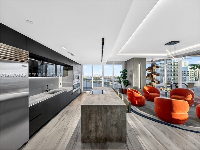 Photo - 2020 N Bayshore Dr Unit 4104