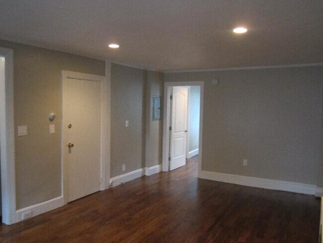 24 Fayette St Unit 2