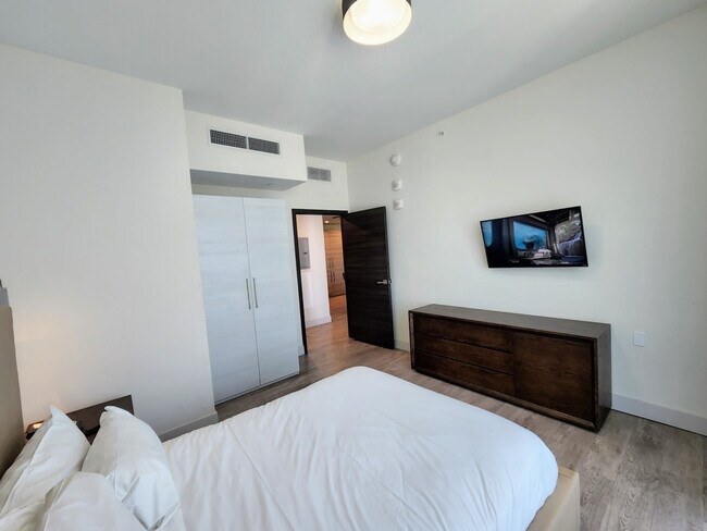 Photo - 777 N Ocean Dr Unidad ID1047765P