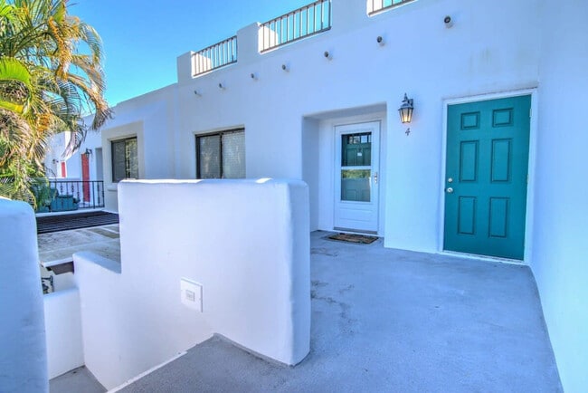 3310 Europa Dr Unit SI FL2-ID1049697P
