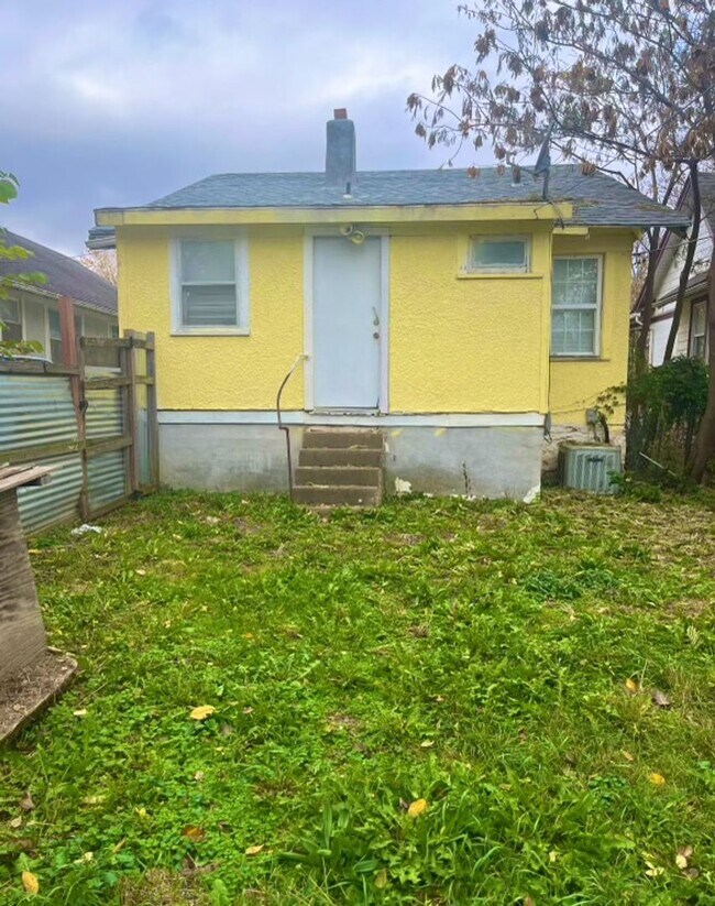 Photo - Cozy 2 bedroom 1 bath