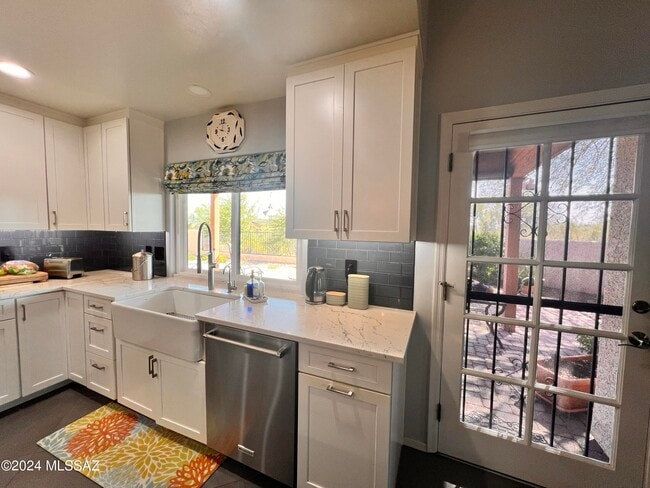 Photo - 7600 N Sonoma Way