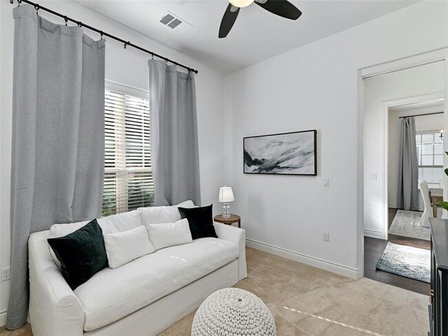 Photo - 2400 Winsted Ln