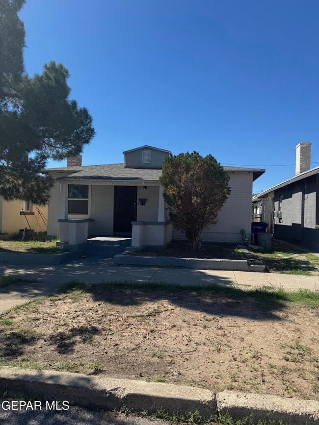 Photo - 615 N Cebada St