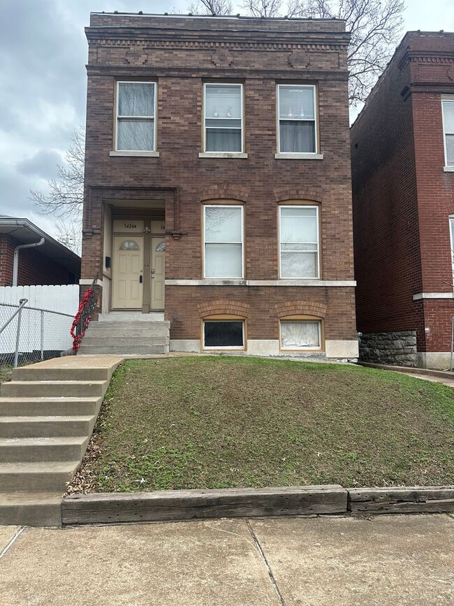 Building Photo - 5424 Michigan Ave Unit 1st Floor