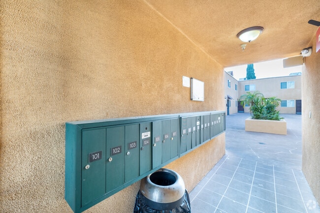 Mailbox
