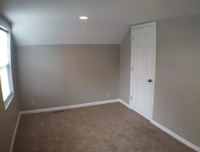 Photo - Single Family Home Located in Dubuque, IA!
