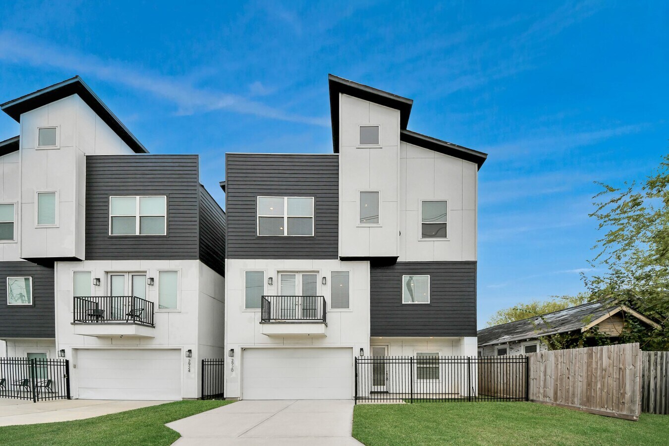 Photo - 2920 Nance St