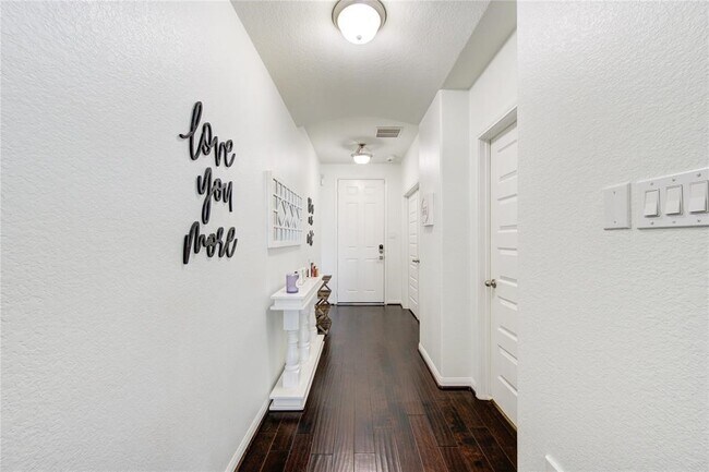 Photo - 2943 Shadowbrook Chase Ln