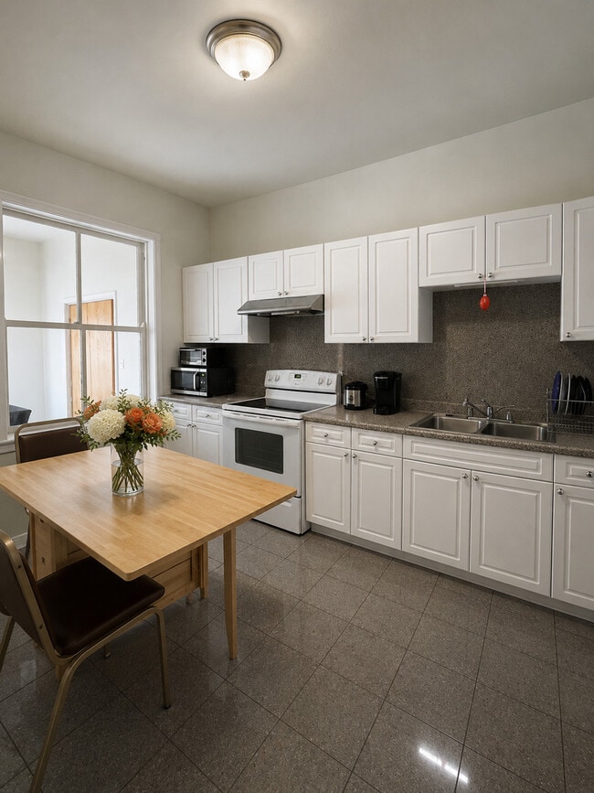 Photo - 6532 N Glenwood Ave