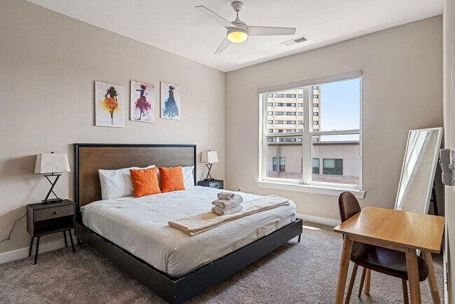 Photo - 530 Massachusetts Ave Unidad ID1074001P