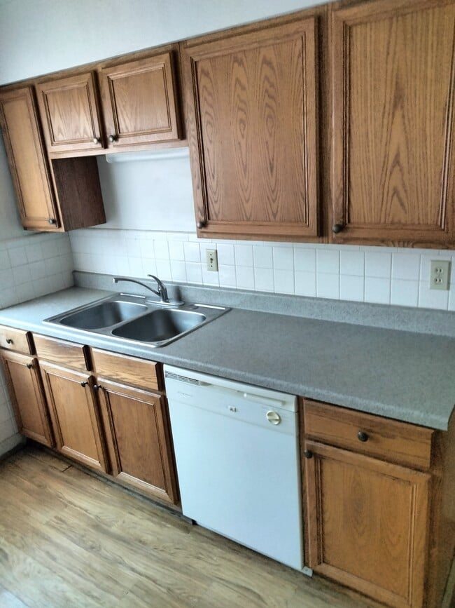 2512 Flanigan Ct Unidad 2512 Flanigan Ct #3