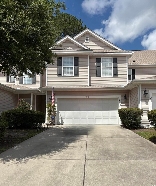 Photo - 1012 Fairway Ln Townhome