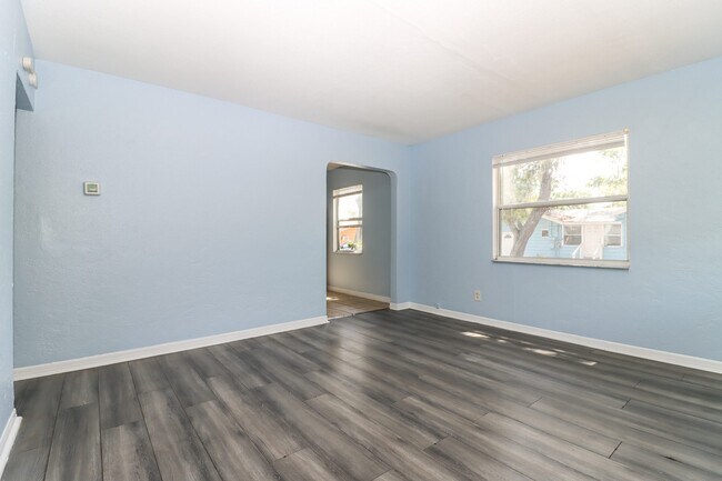 Photo - 2601 18th Ave S