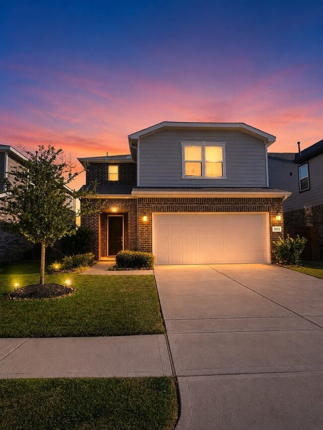 Building Photo - 25223 Sierra Mnr Ct