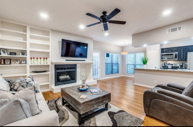 7525 Holly Hill Dr Unidad Quiet 1st floor FURNISHED