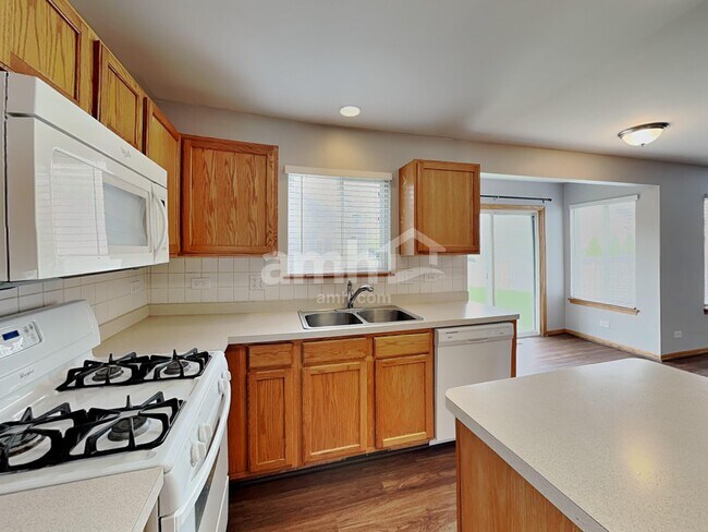 Photo - 10144 Ashley St