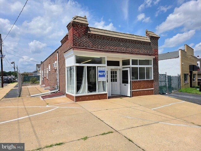 Building Photo - 1125 Prospect St