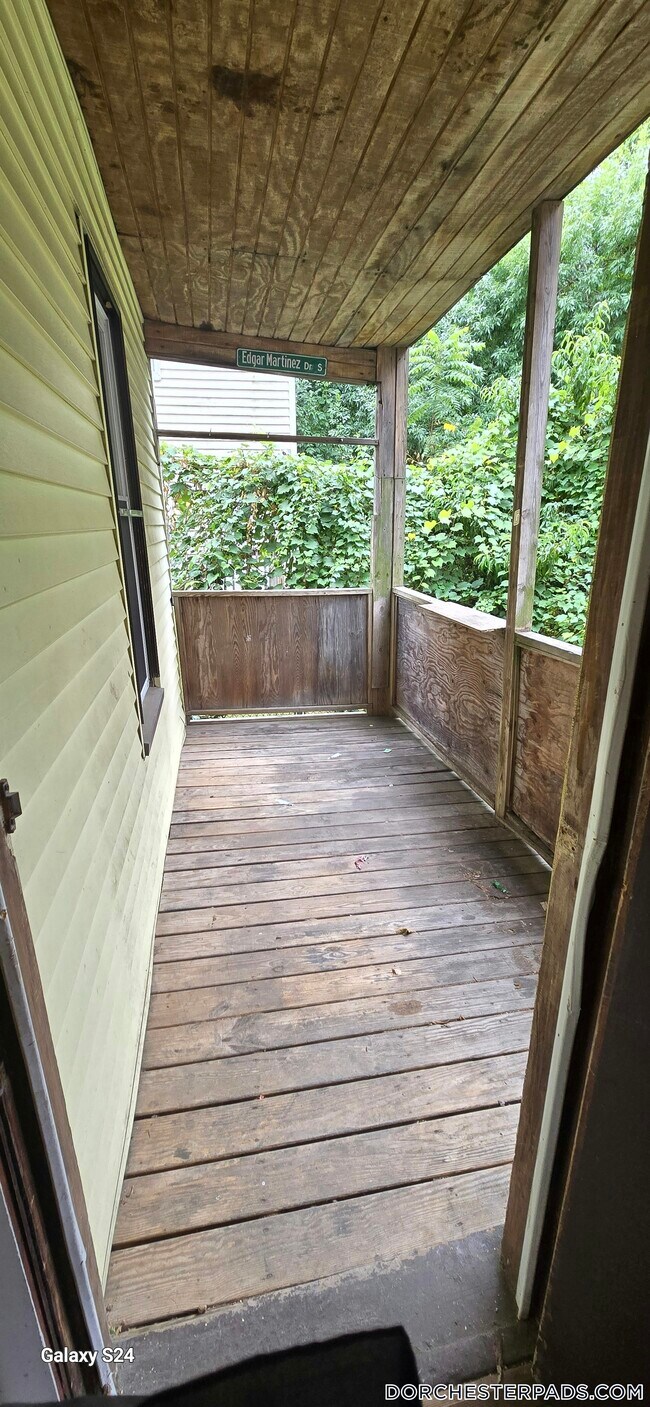 Photo - 125 Capen St Unit 1