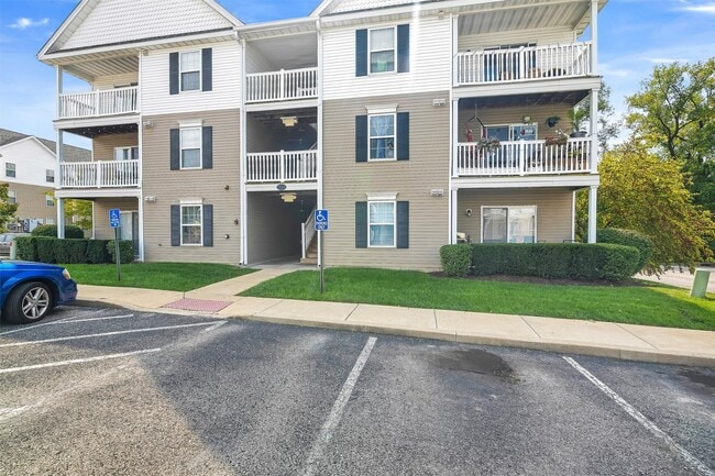 9733 Crayford Rd Unit 9E