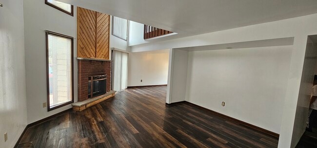 Building Photo - 114 Murray Hill Rd Unit 1C