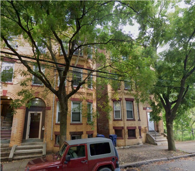Photo - 127 Cedar St