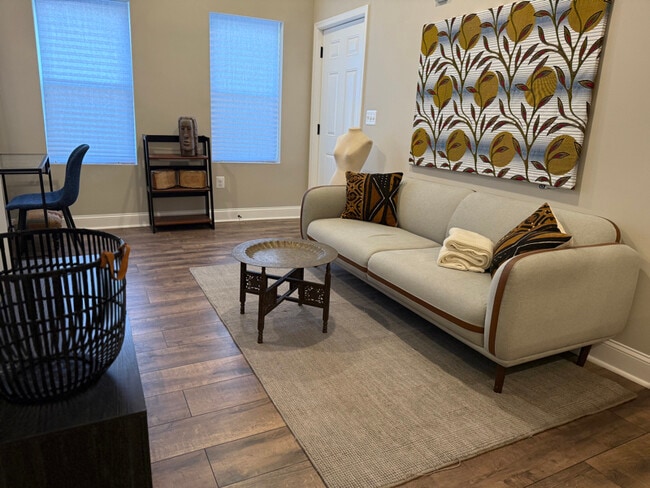 Photo - 3429 Chestnut Ave Unit 2