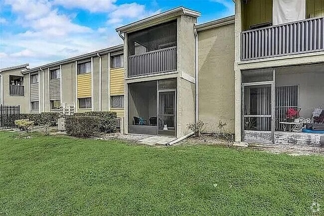 Building Photo - 960 N Lake Destiny Rd Unit D Rental