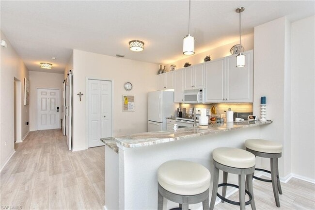 Photo - 10045 Heather Ln