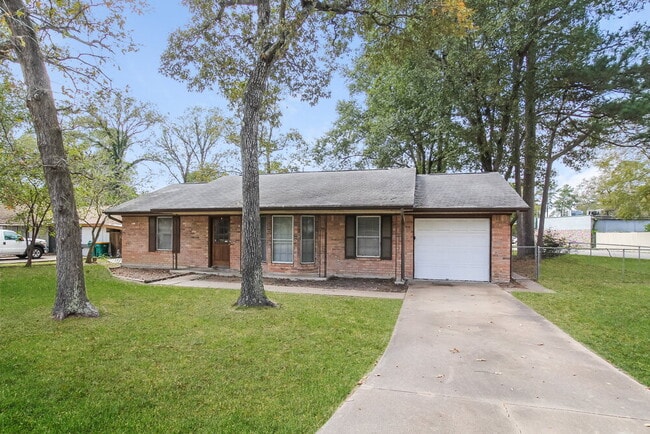 Photo - 200 Montrose Cir