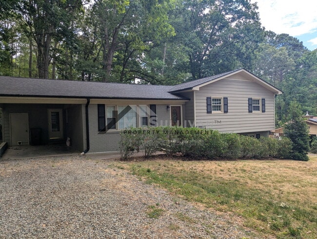 Building Photo - 6226 Dello St