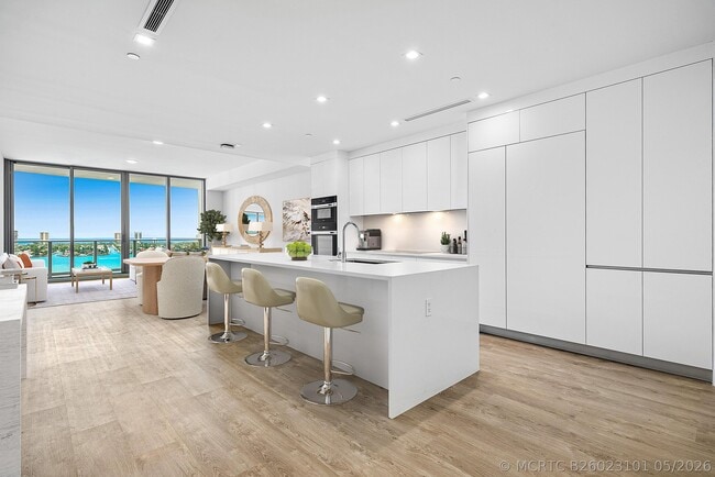 220 Lake Shore Dr Unit 1508