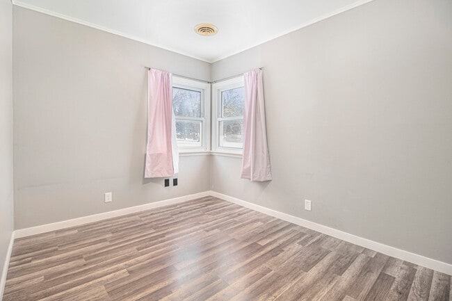 Photo - 13185 E Old US Hwy 12