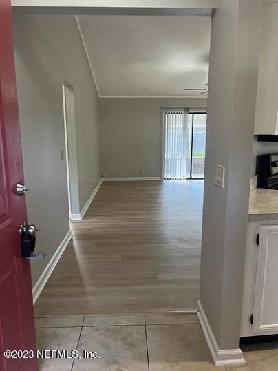 Photo - 6234 Cranberry Ln E