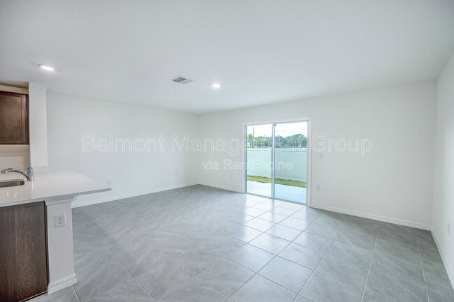 Photo - 8250 SW 67th Ave