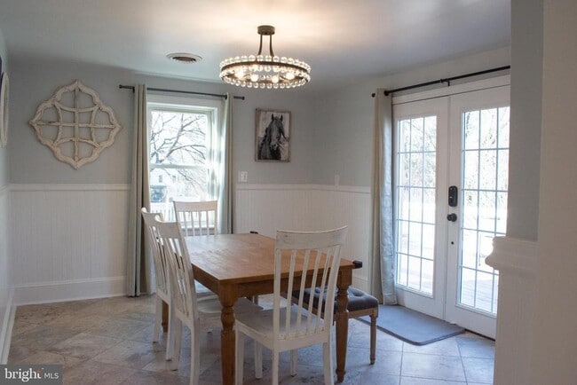 Photo - 1548 Weston Ln