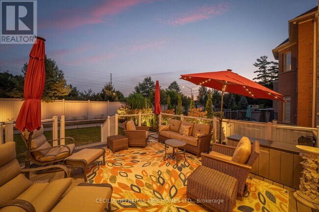 Photo - 11 Beauvista Ct