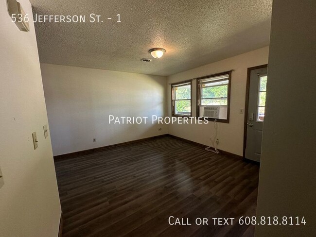Photo - 536 Jefferson St Apartamento Unidad 1