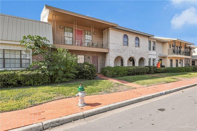 Photo - 19 S 5th St Unidad 2