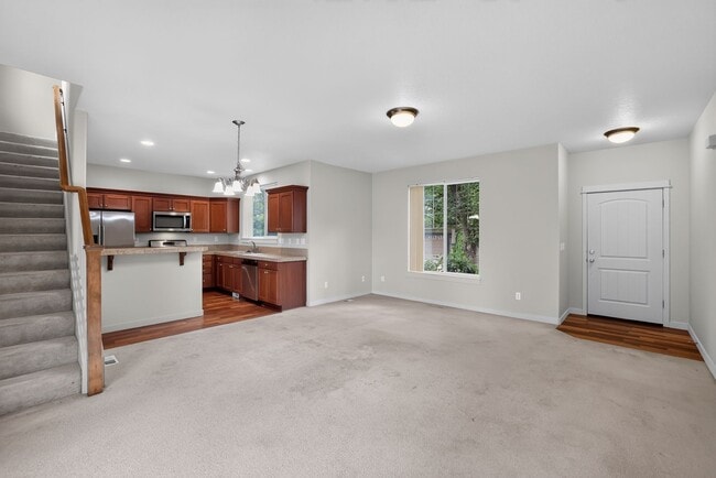 Photo - 7130 NE Ridge Dr