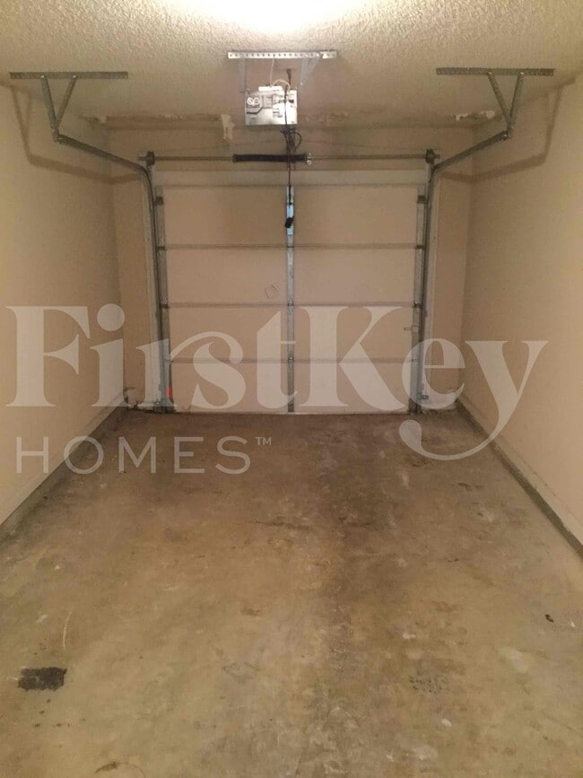 Photo - 11540 Alicias Ct