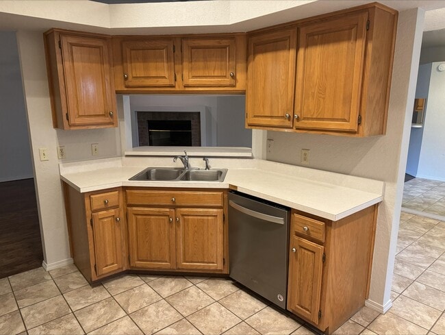 Photo - 11408 Brown Ave