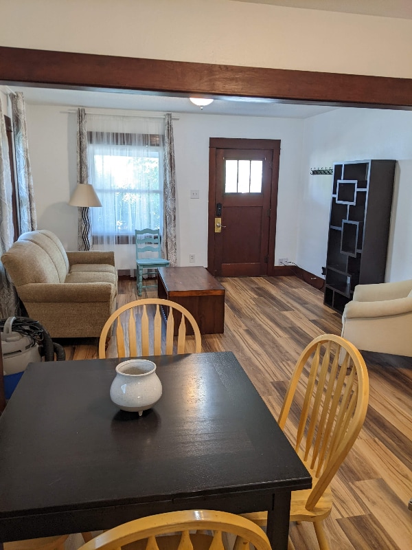 Photo - 1735 6th Ave