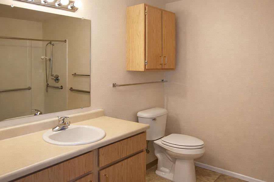 Photo - Summit House Apartments