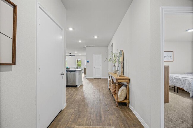 Photo - 20120 Andrew Johnson Dr